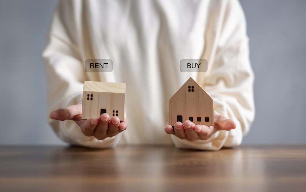 renting vs owning a house